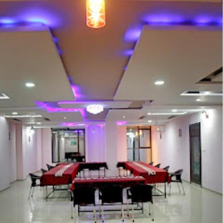 Hotel Shivam Fort View, Chittorgarh Екстериор снимка